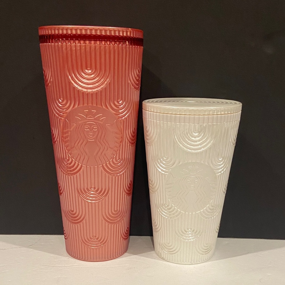 EUC Set of 2 2022 Starbucks Cold Tumblers Mermaid Tail Pearl 24&16 oz No Straws